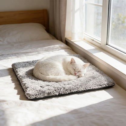 Self-Warming Pet Bed Mat – Ultra-Cozy Winter Comfort for Cats & Dogs (Non-Slip & Washable)
